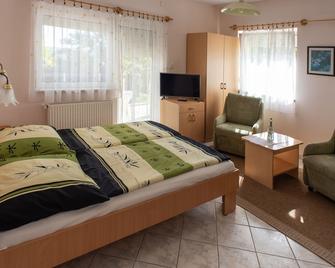 Flora Villa - Hévíz - Bedroom