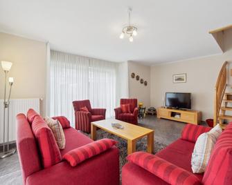 3 Bedroom Stunning Home In Haren Ems - Haren - Wohnzimmer