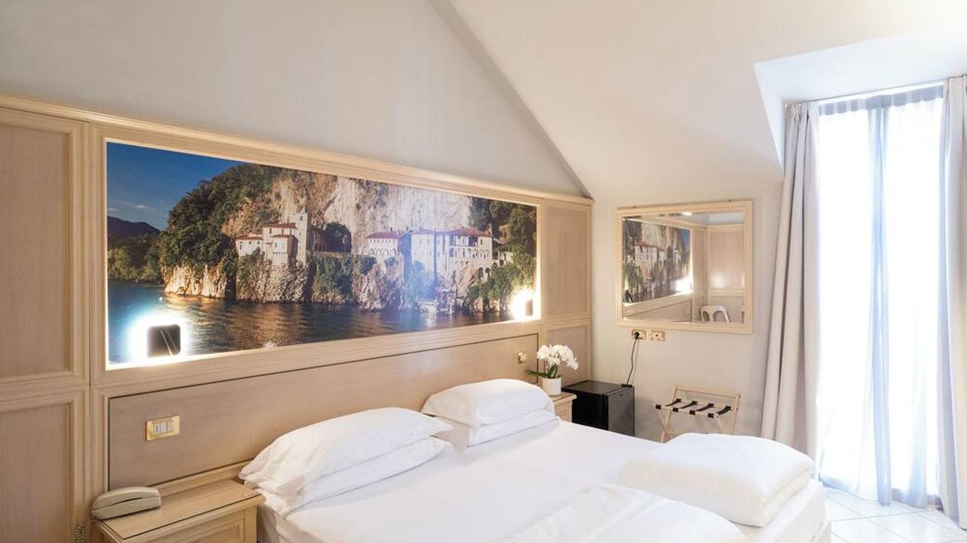 호텔 모데르노 스트레사