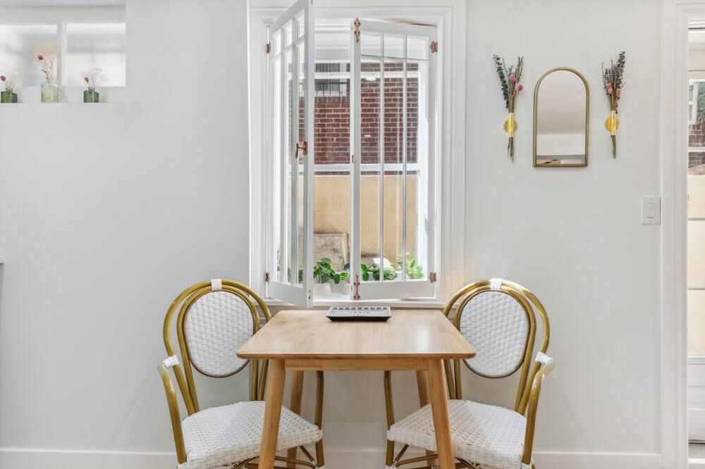 Charming Parisian studio in Denver, Colorado - Denver - Essbereich