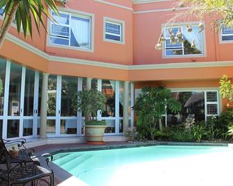 Cinnamon House Bed & Breakfast - Cape Town - Pool