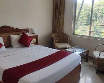 Sri Venkateshwara Residency - Madikeri - Bedroom