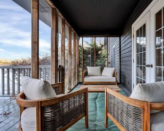 Spring Sewanee Lakehouse - Sewanee - Balcón