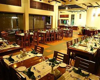 Wayanad Silver Woods Hotel - Tariyode - Restaurant