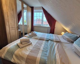 Ferienwohnung Büscher - Norddeich - Schlafzimmer