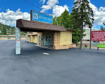 Budget Host Inn NAU / Downtown Flagstaff - Flagstaff - Building