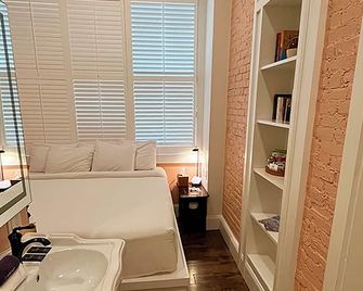 The Cabot Lodge - Beverly