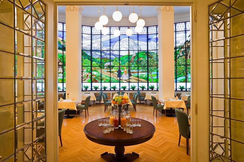 Hotel Herzoghof - Baden