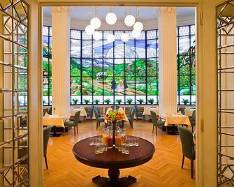 Hotel Herzoghof - Baden