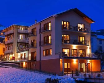 Hôtel Le Chalet - Ax-Les-Thermes - Bâtiment