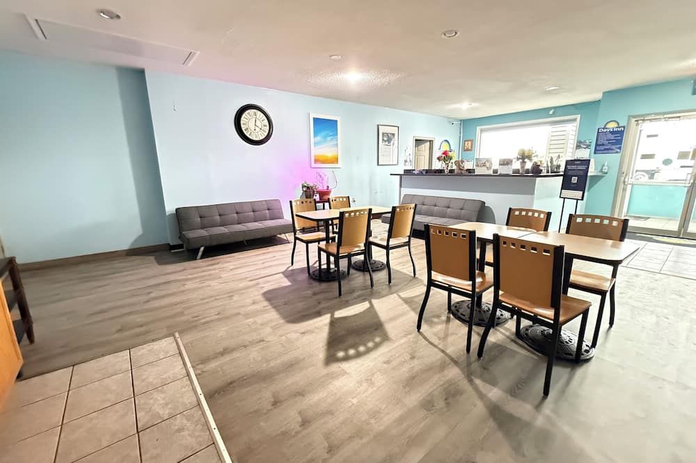 Days Inn by Wyndham Seymour - Seymour - Ресторан