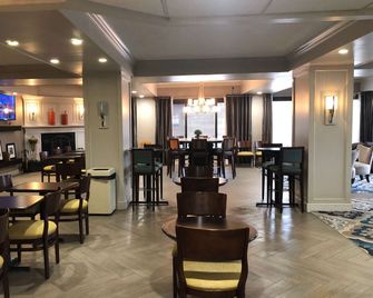 Wingate by Wyndham Baltimore BWI Airport - Linthicum Heights - Restaurante