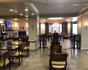 وينجايت باي ويندام بالتيمور بي دبليو آي أيربورت - Linthicum Heights - مطعم