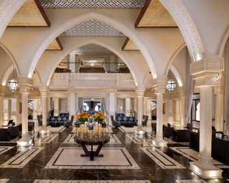 Sheraton Sharjah Beach Resort & Spa - Sharjah - Lobby