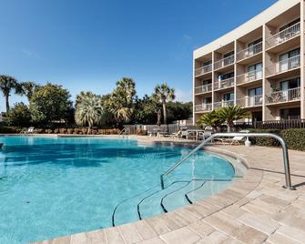 PB A108-Executive Studio Condo at Great Rates! - Fort Walton Beach - Pool
