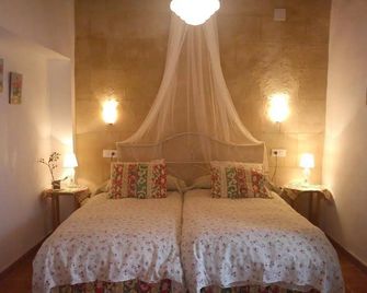 Apartamentos El Patio Andaluz - Jerez de la Frontera - Schlafzimmer