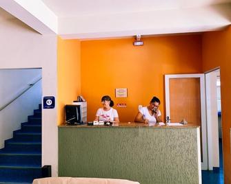 Hotel São Pedro - Aguas De Sao Pedro - Front desk