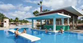 Hotel Riu Cabo Verde - Espargos - Piscina