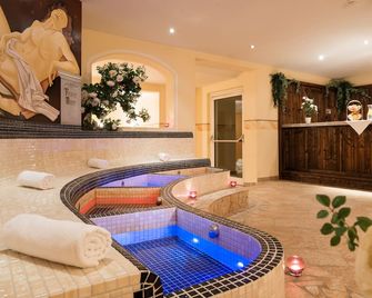 Hotel Gasthof Brücke - מאיירהופן