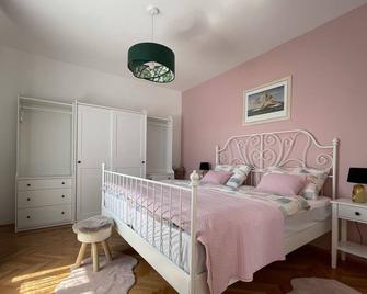 Cilka`s house, authentic homestay near Lipica - Sezana - Ložnice