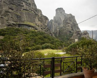 Dellas Boutique Hotel - Kalabaka - Balcony
