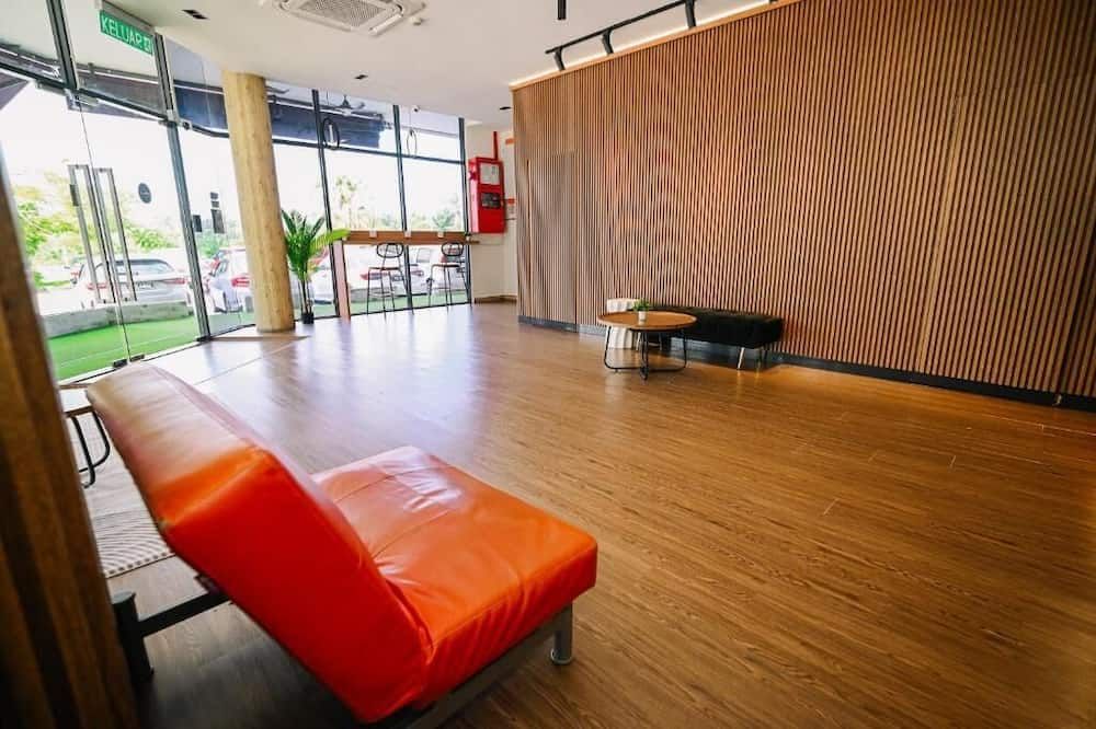 Swing & Pillows - Kota Warisan, Sepang