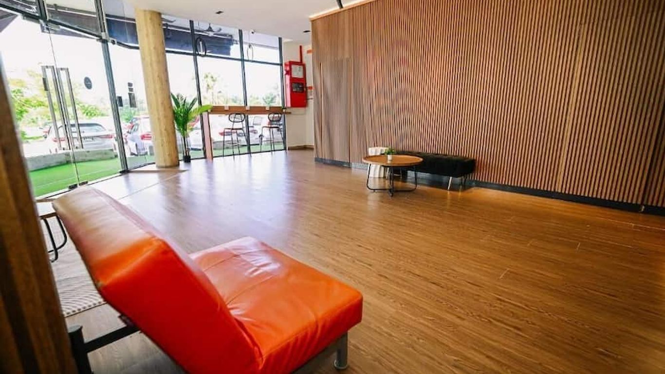 Swing & Pillows - Kota Warisan, Sepang