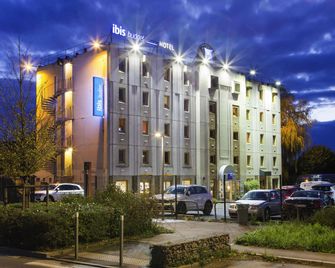 ibis budget Chilly-Mazarin Les Champarts - Chilly-Mazarin - Edificio