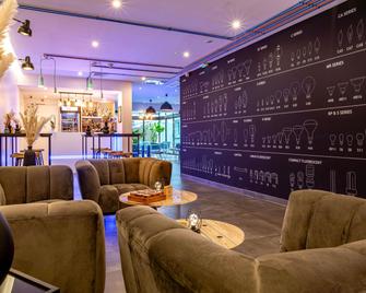 Hôtel Mercure Paris Malakoff Parc Des Expositions - Malakoff - Gebäude