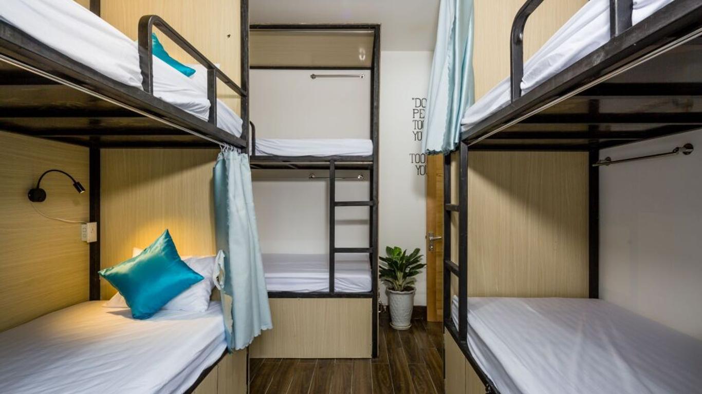 Fedora Hostel