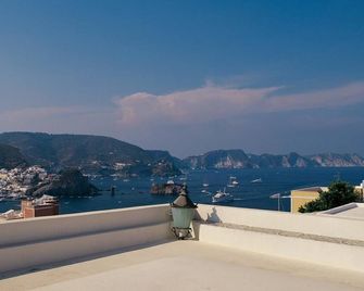 Villa Laetitia - Ponza - Balkon