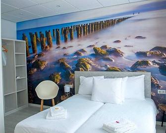 City2Beach Hotel - Flesinga