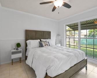 Tropical Beach & Lakefront Home - West Palm Beach - Habitació