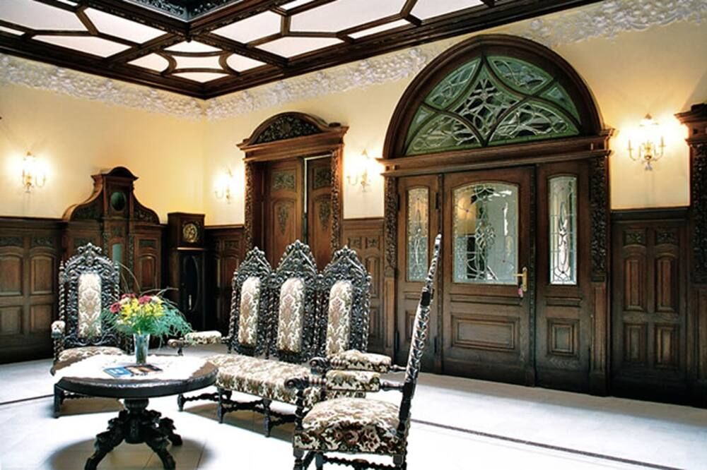 شلوس هوتل تسوم ماركجراف - كويدلينبورغ - ردهة