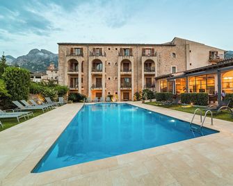 Hotel Ca'l Bisbe - Sóller