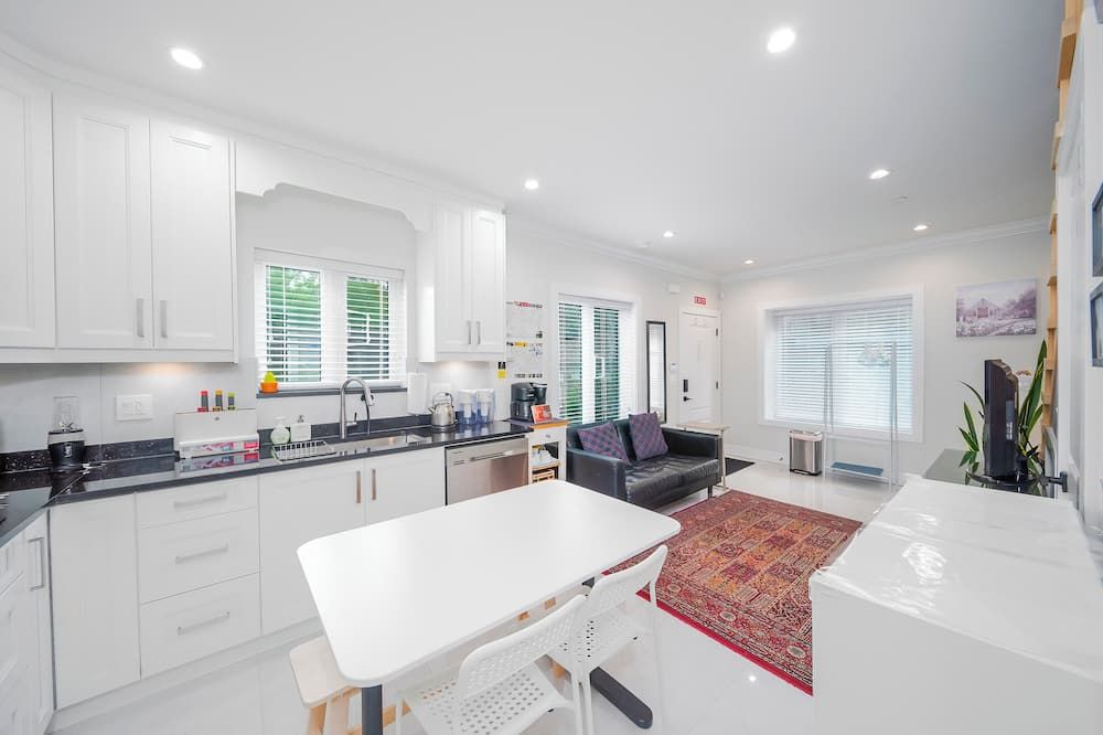 New laneway house near Airport, downtown, UBC - فانكوفر - مطبخ
