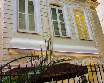 Zen Rooms Artur Bernardes - Rio de Janeiro - Building