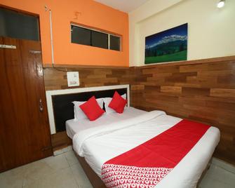 OYO 16710 Leelas Guest House - Gwalior - Bedroom