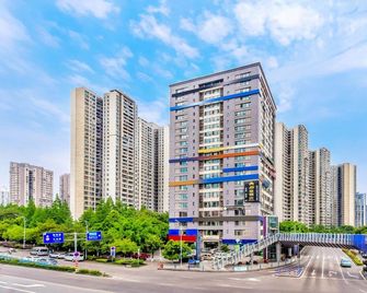 Junhuang Hotel - 重慶 - 建物