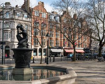 The Sloane Apartment - London - Building
