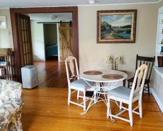 A 20s cottage in Honesdale - Honesdale - Dining room