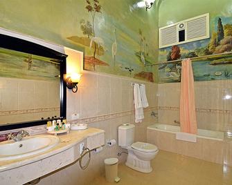 Hotel E Ordono - Gibara - Baño