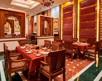 The Ummed Ahmedabad Airport - Ahmedabad - Restaurant