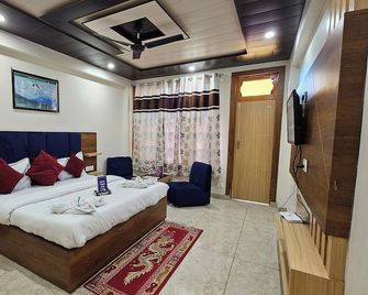 Hotel Alpine Vista Mcleodganj - Kāngra - Habitación