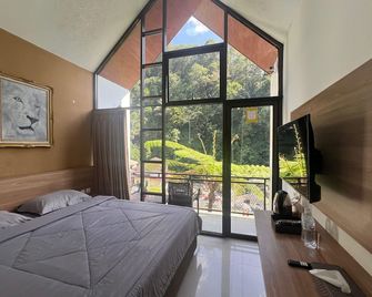 Kampung Karuhan Eco Green Park Sumedang - Sumedang - Habitación