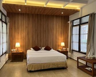 Hotel Grand Panorama Lembang - Lembang - Slaapkamer