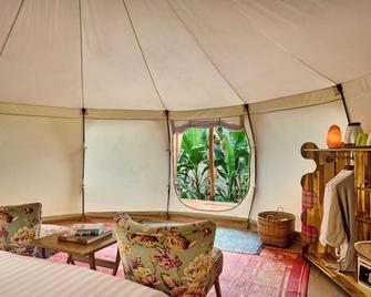 Namkhan Tent - Luxurious Glamping in the Nature - Louangphabang - Olohuone