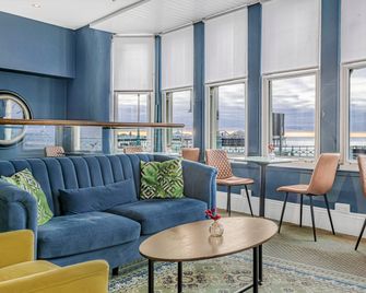 Queens Hotel & Spa - Brighton - Oleskelutila