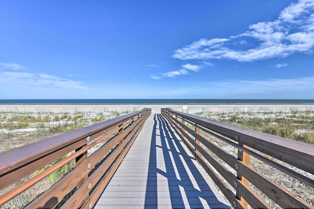 Walk to Beach: Hilton Head Island Resort Gem - Hilton Head Island - Beach
