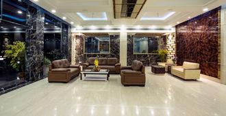 Hotel Grand Inn - Jammu - Lobby